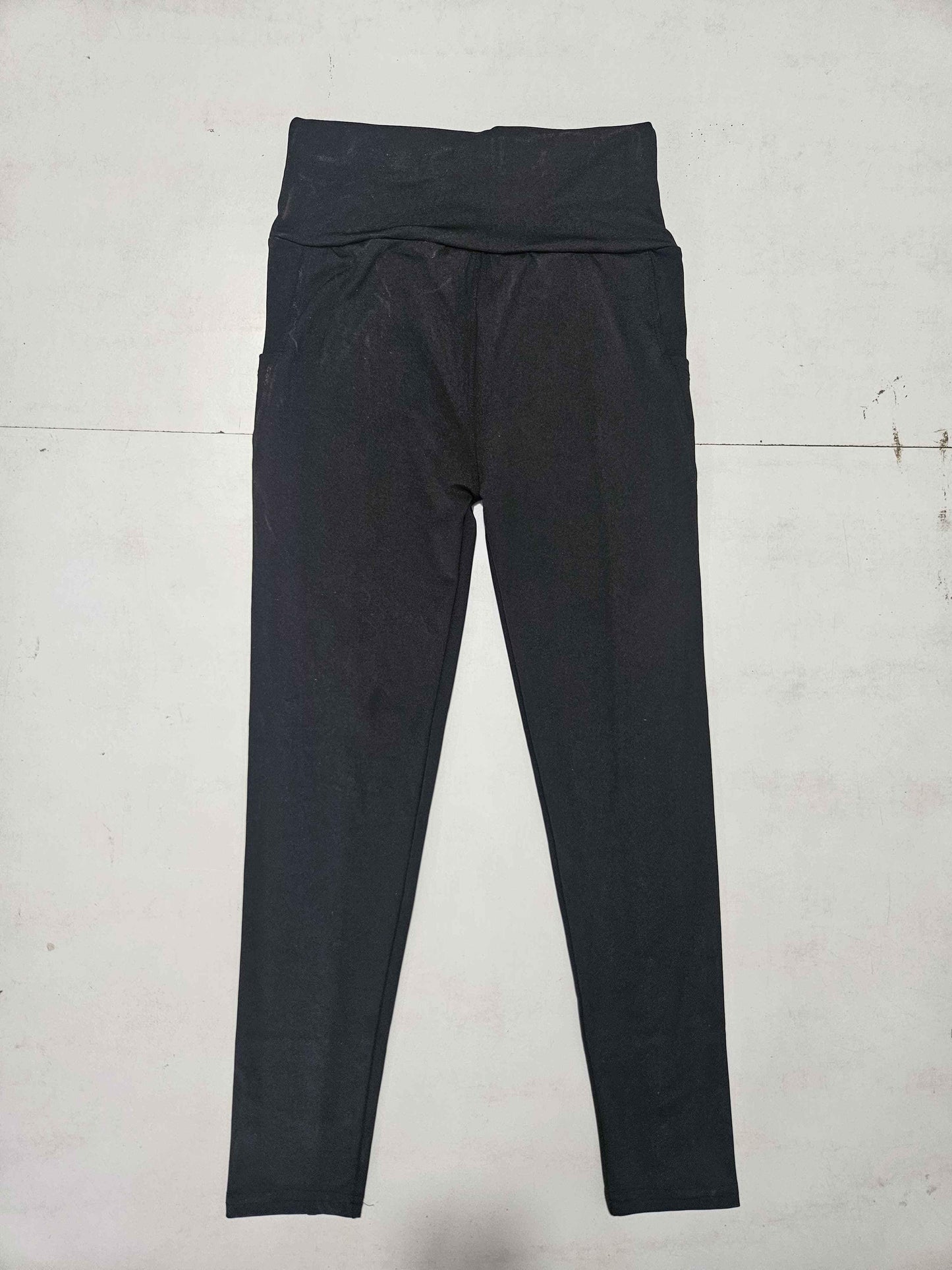 Soft & Comfy Tights with Side Pockets