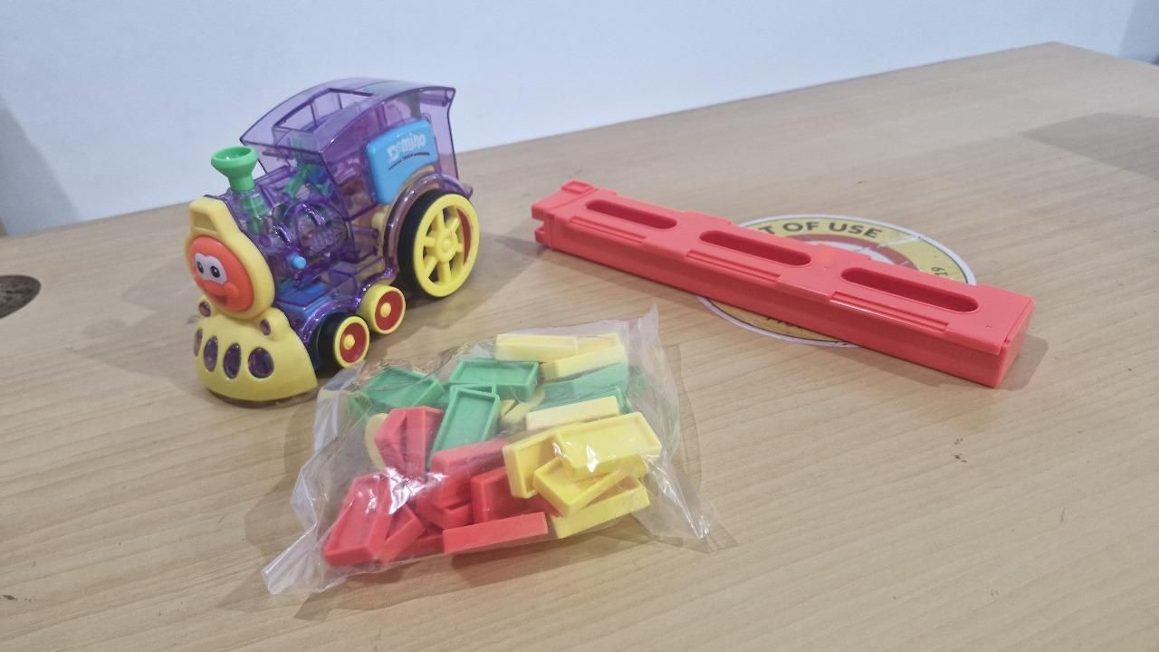 Domino Laying Toy Train Set