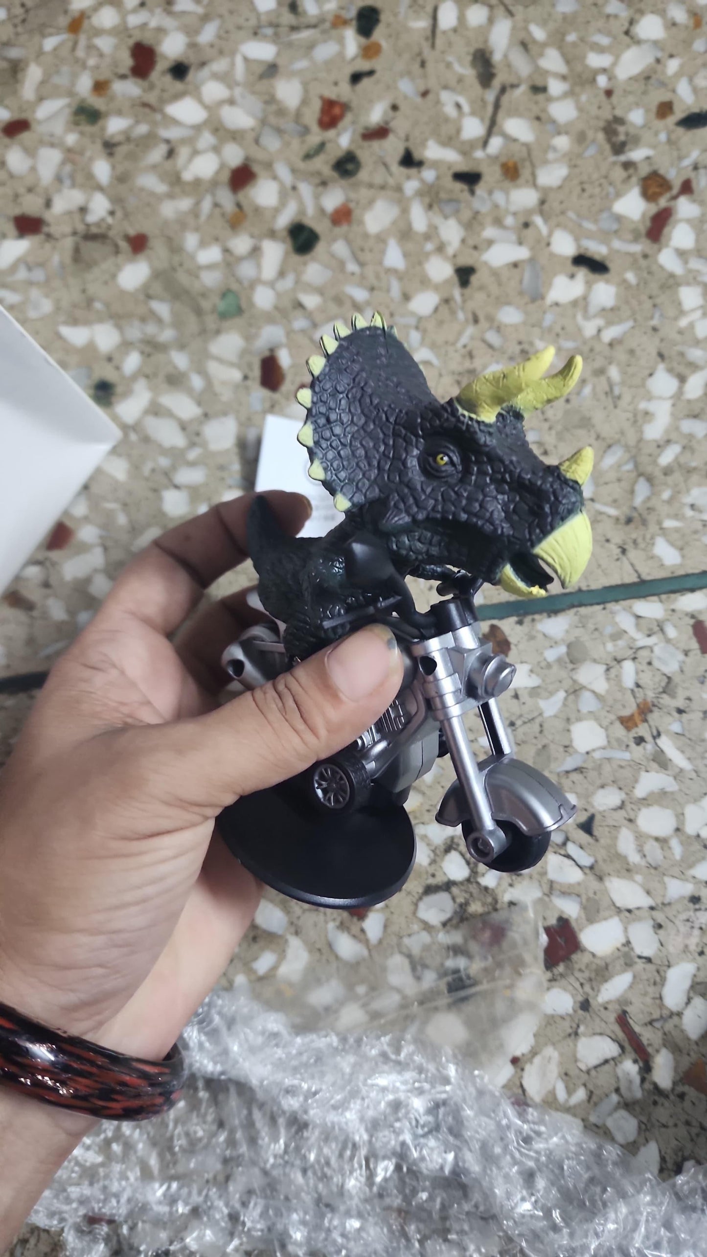 360° Rotating Dinosaur Car Holder